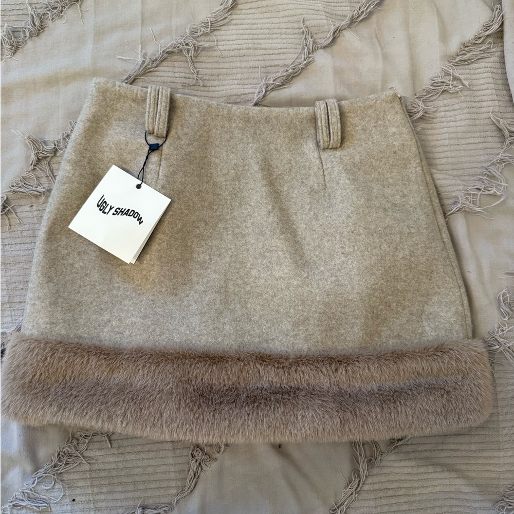 Beige Wool Skirt with Faux Fur Trim